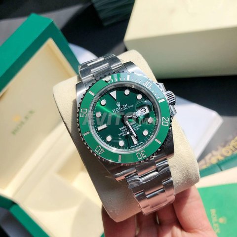 Montre Rolex Submariner Verte Ac boite Montres et Bijoux