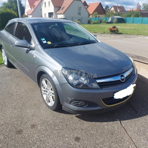 Opel Astra h gtc phase 1 d'occasion à la vente