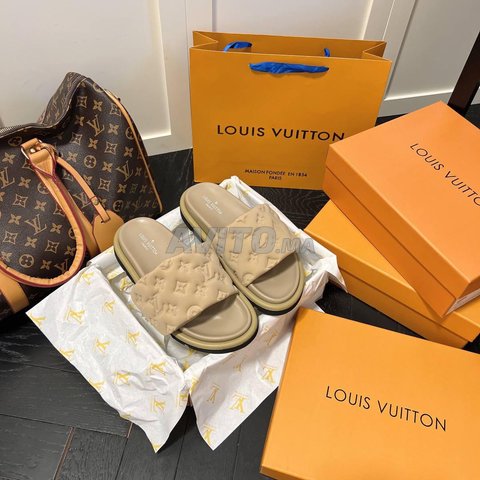 Sandale Louis Vuitton Pour Femme, Chaussures à Casablanca