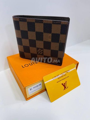 Porte Feuille Chic Louis Vuitton Femme, Sacs et Accessoires à Casablanca