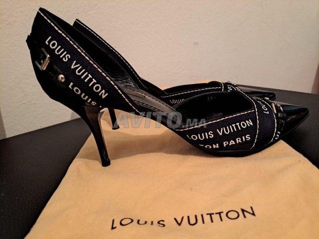 Sandales Noir Louis Vuitton Dispo, Chaussures à Casablanca