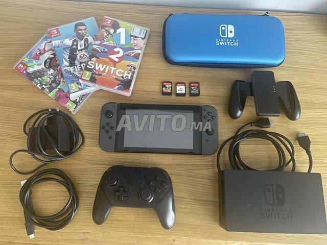 Nintendo switch avec accessoires très bon état, Jeux vidéo et Consoles à  Kénitra