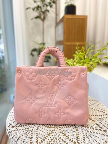 Louis vuitton sac a dos pas cher à vendre au Maroc : (2 Annonces)