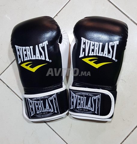 Gant de boxe Everlast neuf : Equipements