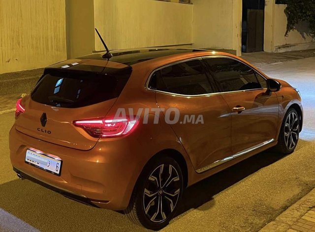 Renault clio 5 Intense plus, Voitures d'occasion à Tanger
