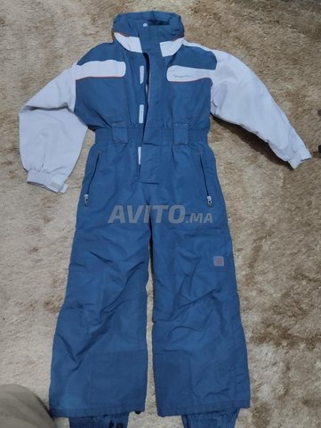 combinaison de neige 6ans Decathlon V tements Tanger Avito.ma