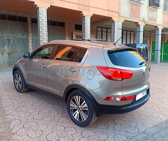 Kia sportage avito крым