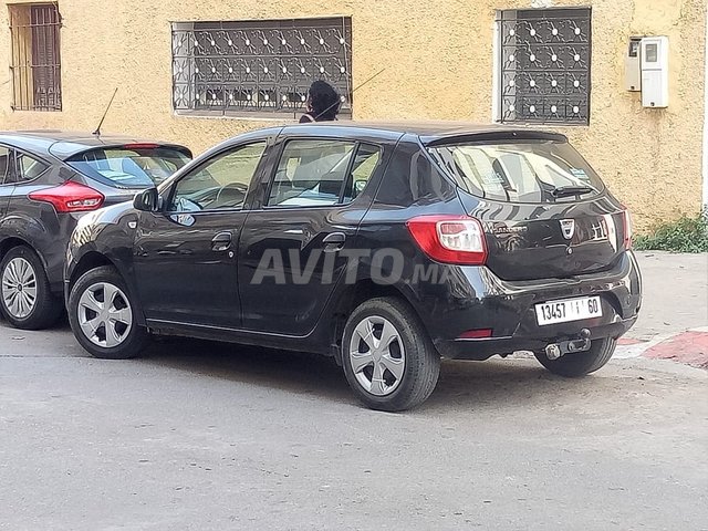 Voiture Dacia Sandero 2016 à kénitra Diesel - 6 chevaux