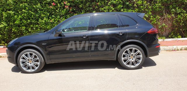 Voiture Porsche Cayenne 2015 à rabat Diesel - 12 chevaux