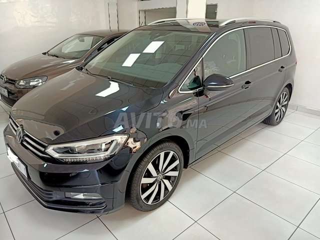 Voiture Volkswagen Touran 2016 à tétouan Diesel - 8 chevaux