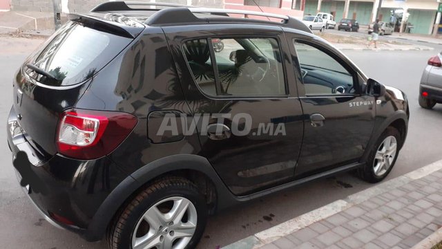 Voiture Dacia Sandero 2016 à rabat Diesel - 6 chevaux