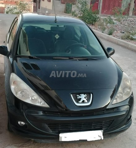 Voiture Peugeot 206 2013 à khénifra Essence - 6 chevaux