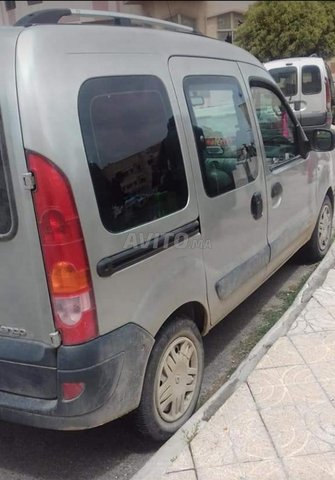 Voiture Renault Kangoo 2006 à khouribga Diesel - 7 chevaux