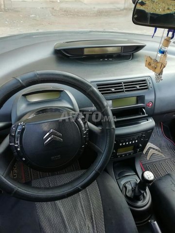 Voiture Citroen C4 2005 à oued-zem Diesel - 7 chevaux