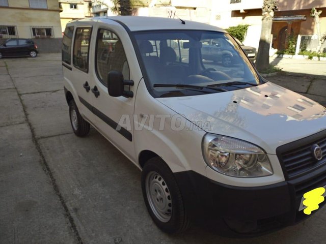 Voiture Fiat Doblo 2017 à salé Diesel - 5 chevaux