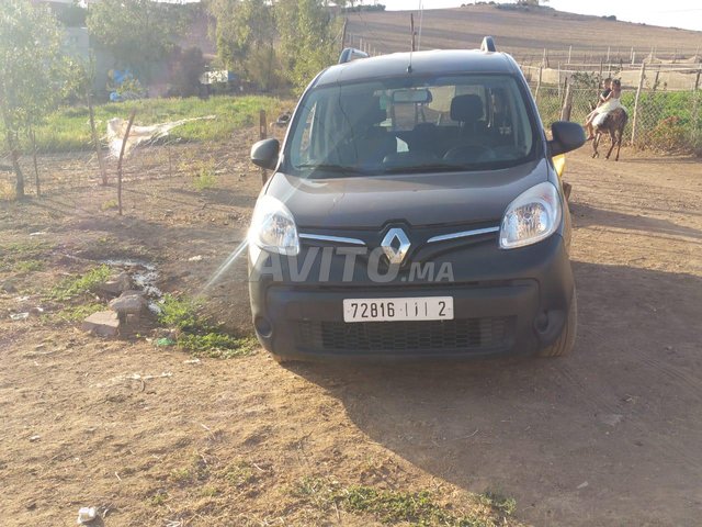 Voiture Renault Kangoo 2017 à rabat Diesel - 6 chevaux