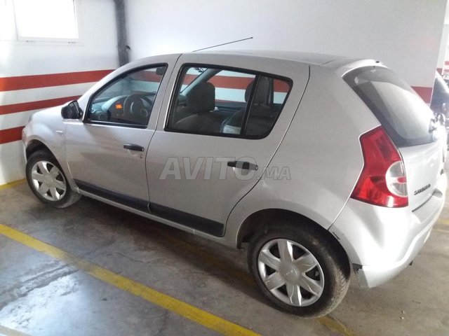 Voiture Dacia Sandero 2013 à el-jadida Diesel