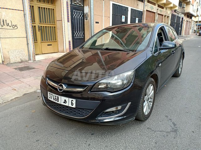 Voiture Opel Astra 2014 à casablanca Diesel - 7 chevaux