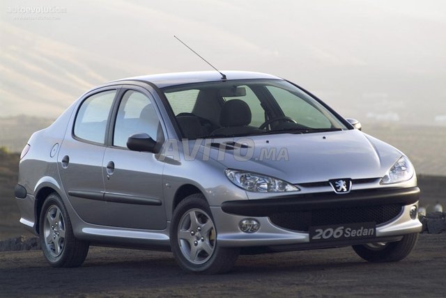 Voiture Peugeot 206 2007 à temara Essence - 8 chevaux