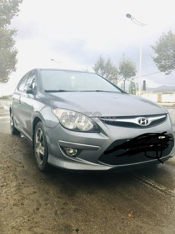 Voiture Hyundai I 30 2012 à tanger Diesel - 5 chevaux