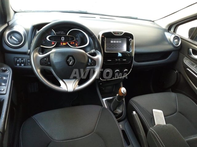 Voiture Renault Clio 2016 à meknès Diesel - 6 chevaux