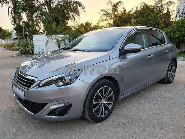 Voiture Peugeot 308 2017 à meknès Diesel - 6 chevaux