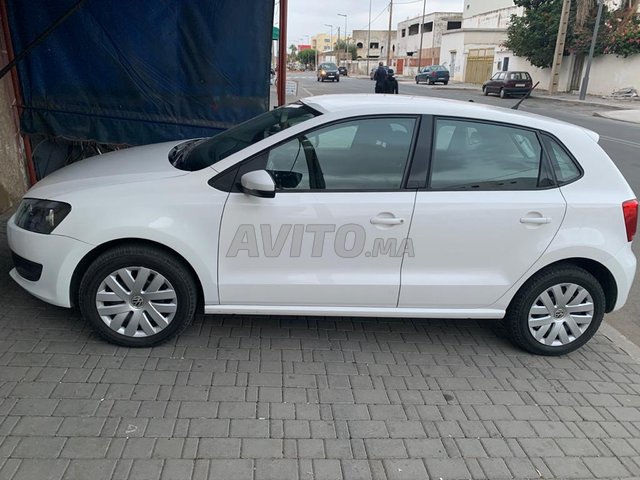 Voiture Volkswagen Polo 2014 à salé Diesel - 5 chevaux