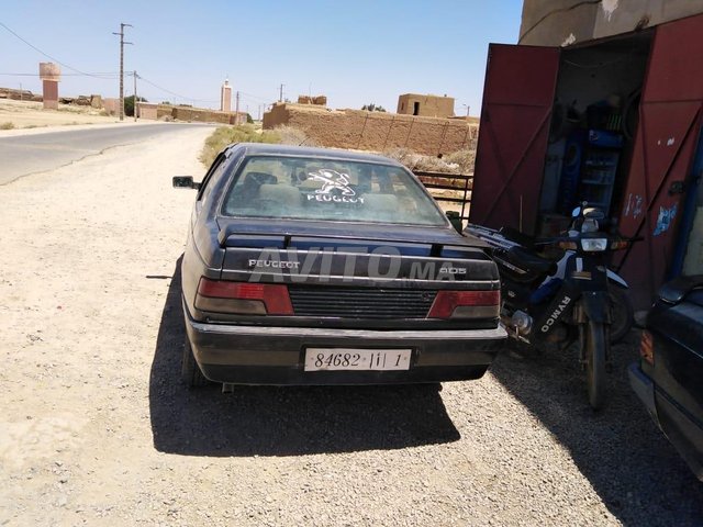 Voiture Peugeot 405 1989 à taliouine Diesel - 7 chevaux