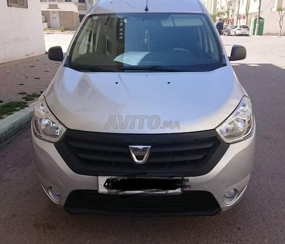 Voiture Dacia Dokker 2014 à tafoughalt Diesel - 6 chevaux