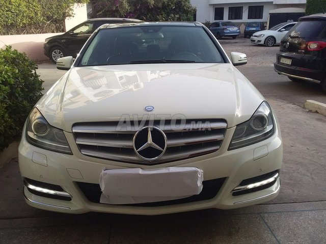 Voiture Mercedes benz Classe c 2012 à agadir Diesel - 9 chevaux