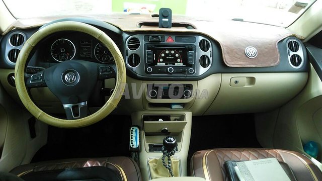 Voiture Volkswagen Tiguan 2010 à fès Diesel - 8 chevaux
