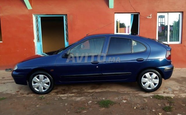 Voiture Renault Megane 2002 à kénitra Diesel - 7 chevaux