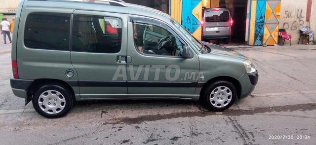 Voiture Peugeot Partner 2004 à temara Diesel