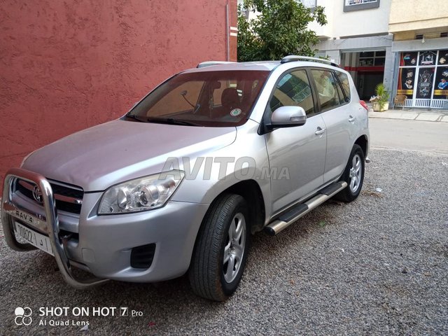 Voiture Toyota Rav 4 2012 à fès Diesel - 9 chevaux