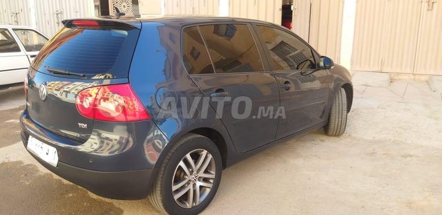 Voiture Volkswagen Golf 5 2007 à berrechid Diesel - 8 chevaux