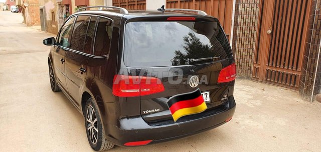 Voiture Volkswagen Touran 2012 à fès Diesel - 6 chevaux