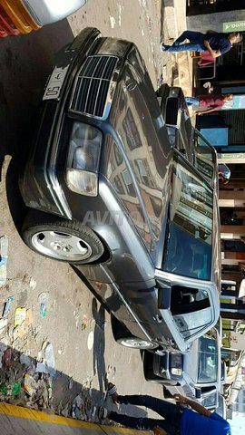 Voiture Mercedes benz R250 1986 à nador Diesel - 10 chevaux