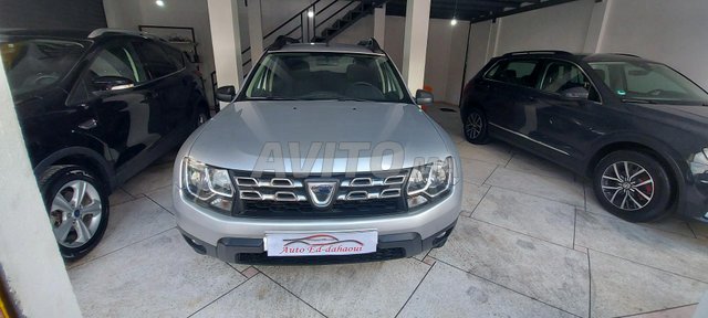 Voiture Dacia Duster 2017 à el-jadida Diesel - 6 chevaux