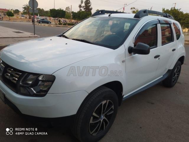Voiture Dacia Duster 2015 à béni-mellal Diesel - 6 chevaux
