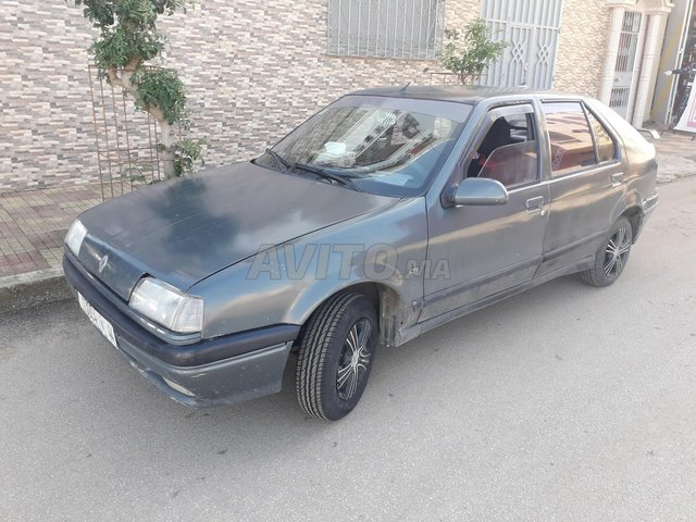 Voiture Renault Rr19 1992 à asilah Essence - 8 chevaux