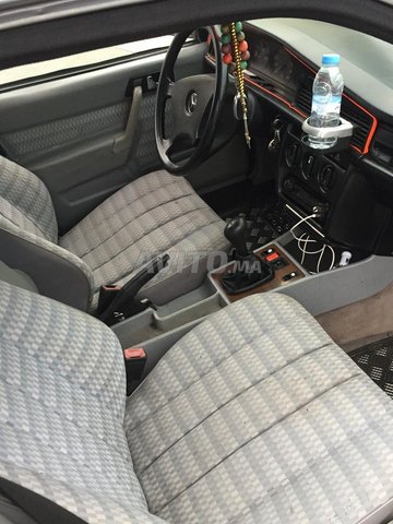 Voiture Mercedes benz R190 1990 à temara Diesel