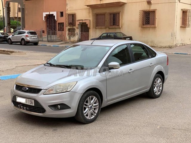 Voiture Ford Focus 2010 à settat Diesel - 7 chevaux