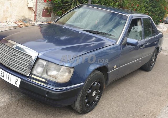 Voiture Mercedes benz R250 1989 à rabat Diesel - 10 chevaux