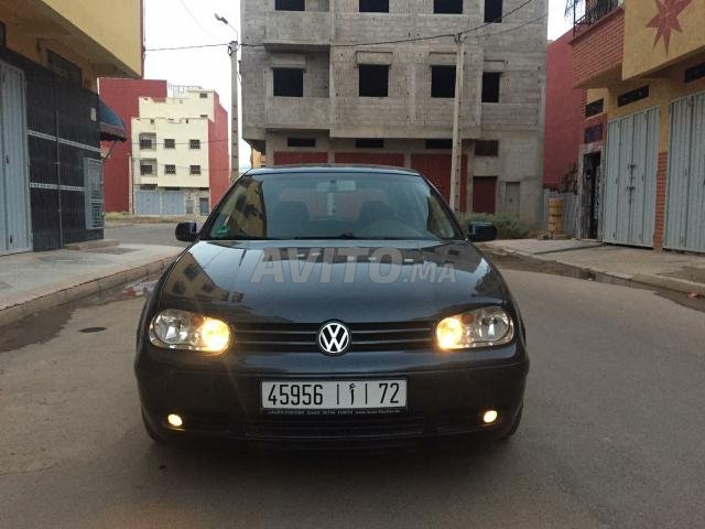 Voiture Volkswagen Golf 4 2003 à souk-sebt-ouled-nemma Diesel