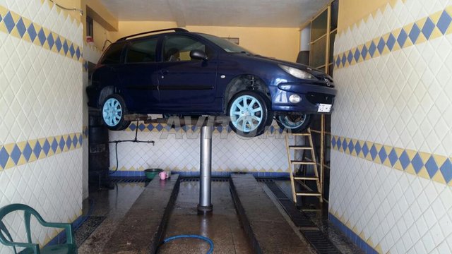 Voiture Peugeot 206 sw 2004 à ouarzazate Diesel - 6 chevaux