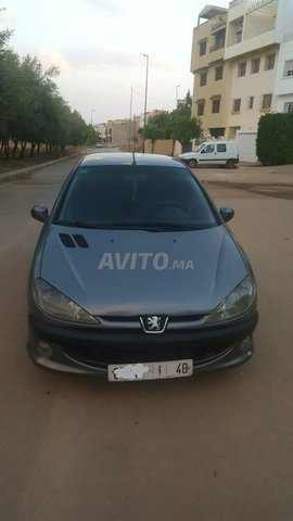 Voiture Peugeot 206 1999 à meknès Diesel - 7 chevaux