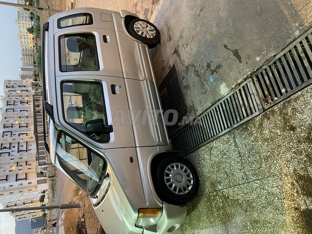 Voiture Suzuki Wagon r 1998 à fès Essence - 6 chevaux