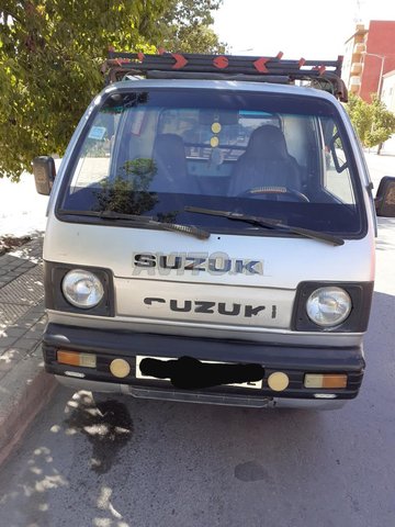 Voiture Suzuki Liana 1987 à oujda Essence - 41 chevaux