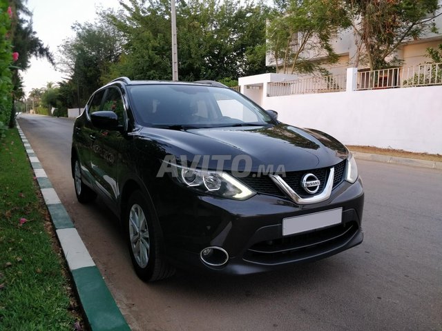 Voiture Nissan Qashqai 2016 à rabat Diesel - 6 chevaux