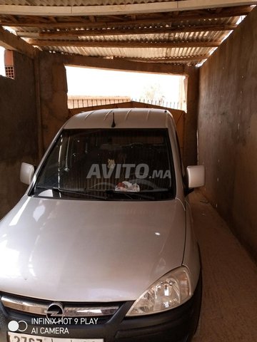 Voiture Opel Combo 2009 à errachidia Diesel - 7 chevaux